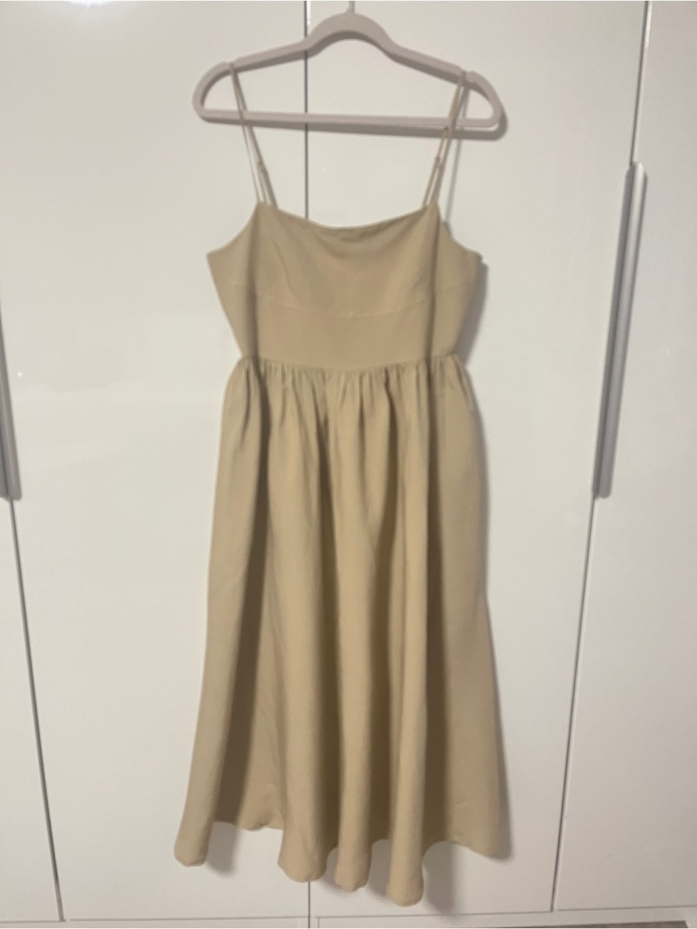 Beige Spaghetti Strap Classic Women’s Summer Maxi Dress Pockets, Size L